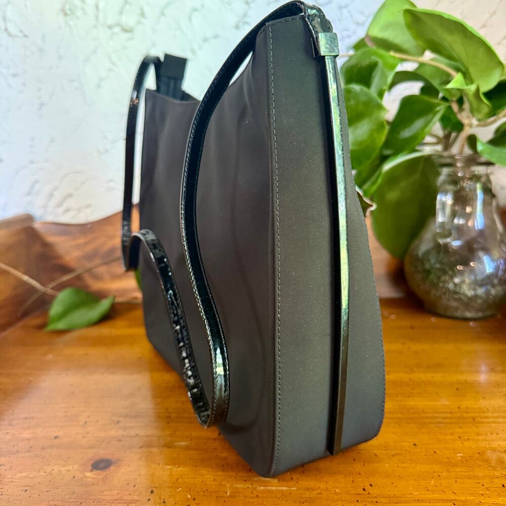 Vintage Nouchka Black Nylon Shoulder Bag Y2K Minimalist Baguette Zip Purse 90s - Picture 4 of 10